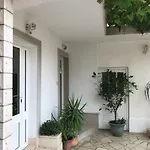 Apartman Dvor
