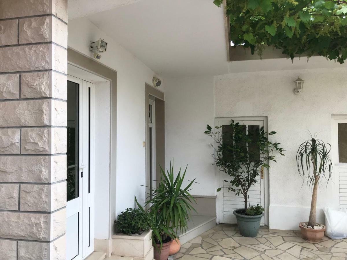 Apartma Dvor Makarska